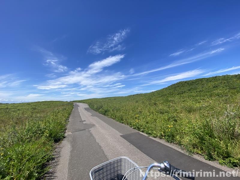 サロマ湖のサイクリング風景